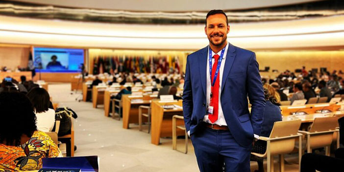 Há um consenso no mundo de que Bolsonaro não pode continuar presidente do Brasil, diz advogado